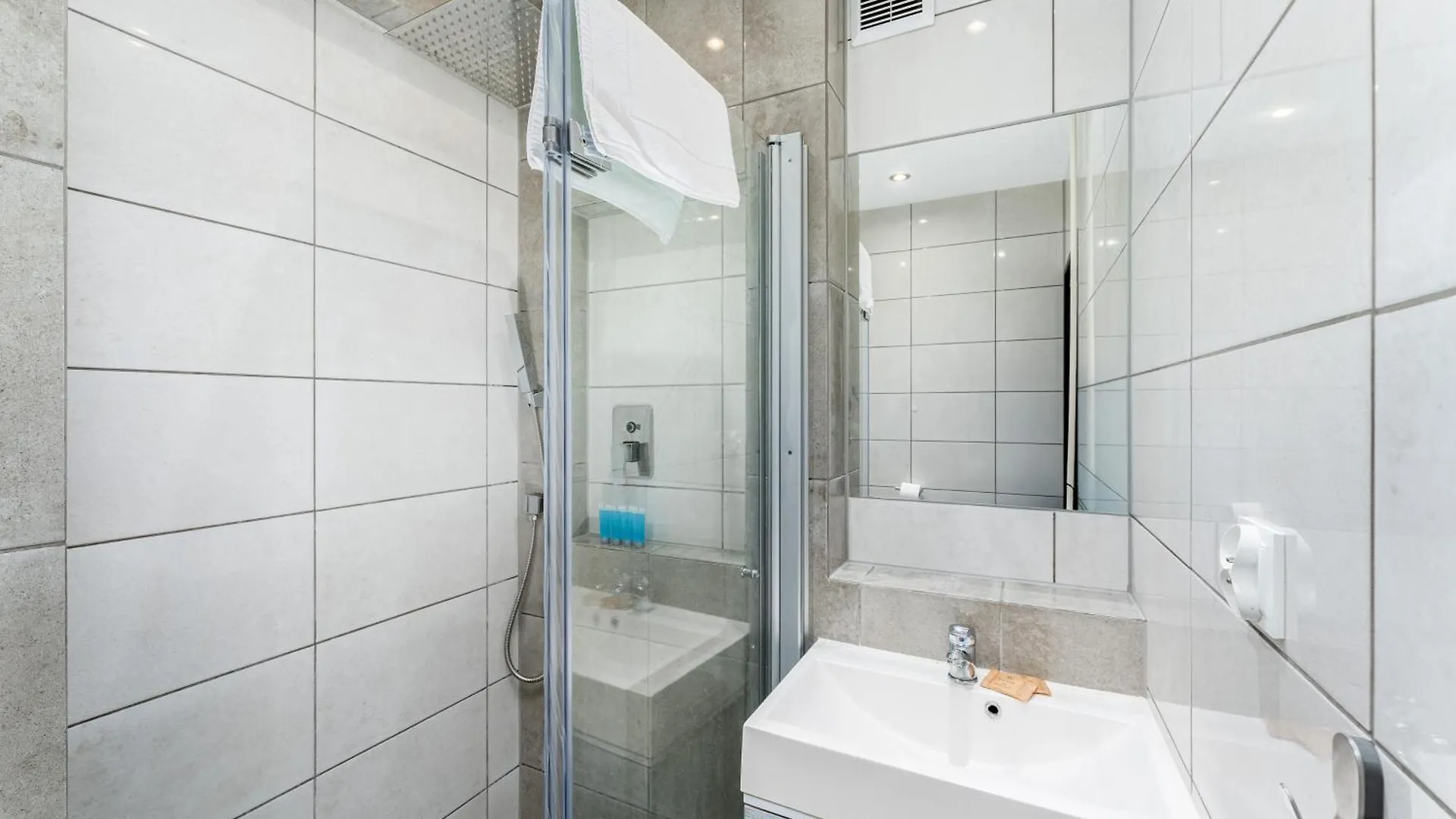 Osiedle Na Lotnisku Comfort Apartment Krakow